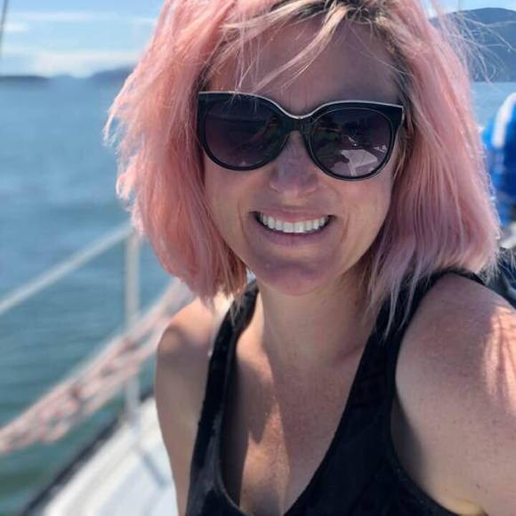 Meet your Posher, Lauren - Picture 1 of 1